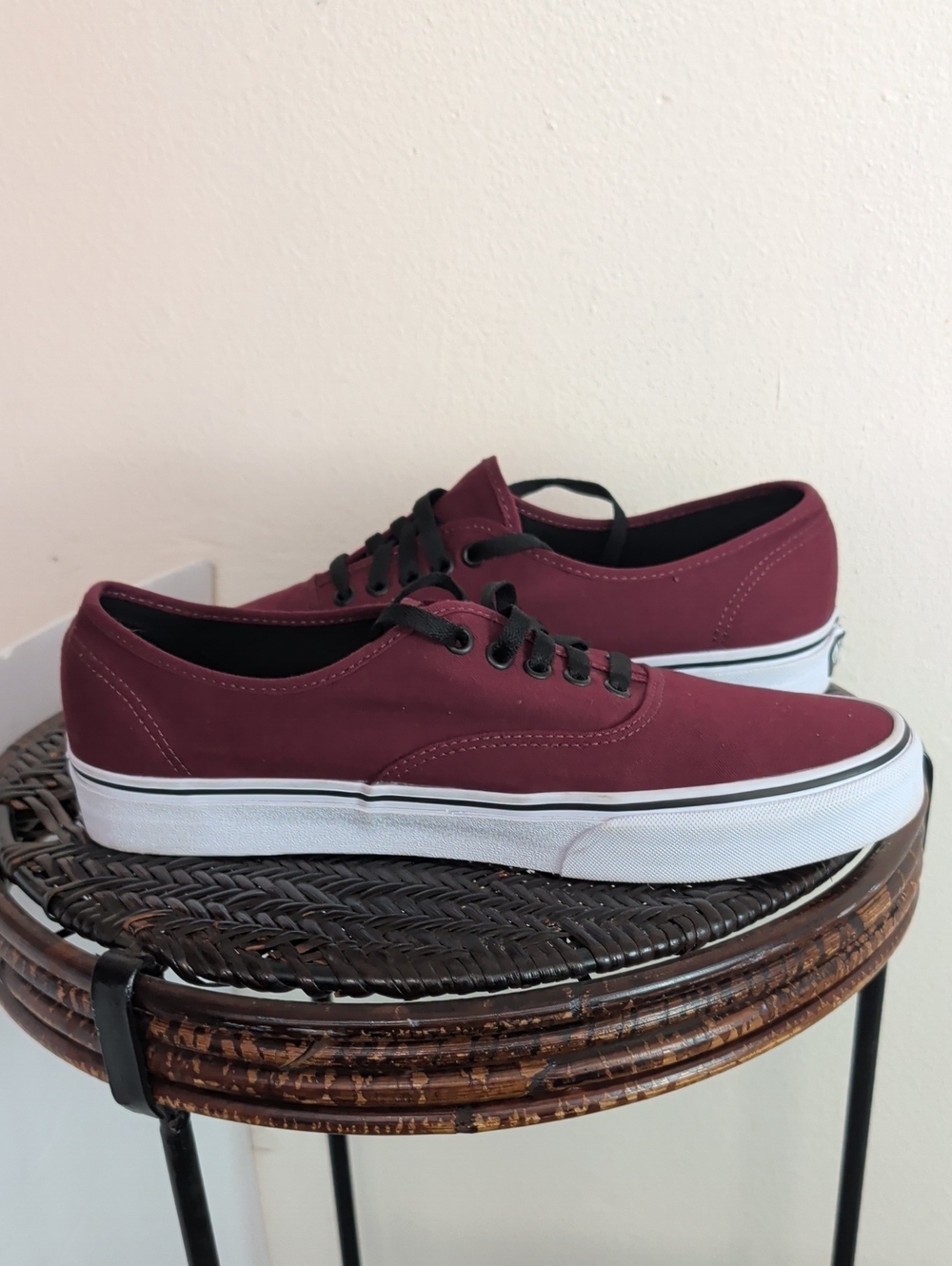 Vans Burgundy Red Shoes Men Size 11.5 - Picture 4 of 10